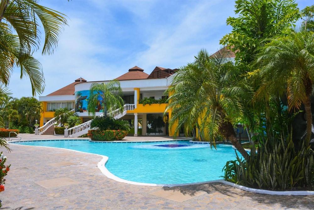 Hotel Palma Real Sambo Creek Extérieur photo