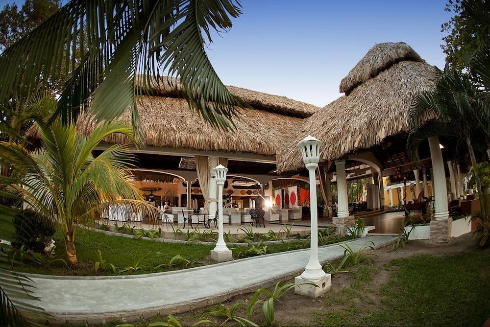 Hotel Palma Real Sambo Creek Extérieur photo